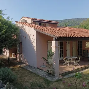 Provencale Au Calme Entouree De Verdure, Animaux De Compagnie Acceptes ! Belgentier